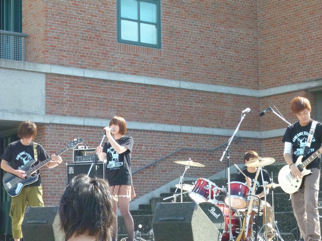09.JPG